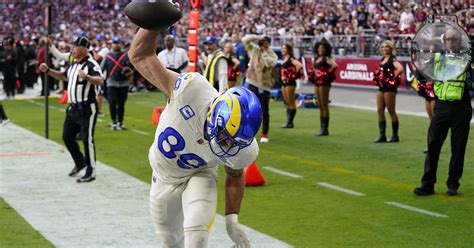 Stafford throws season-high 4 TDs. Rams roll to a 37-14 win over the Cardinals